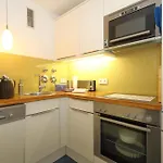 Haus-Metropol-175-Ob